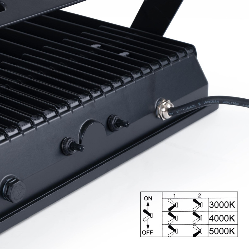 Outdoor LED floodlight - 200W CCT - "PRO" Series - 110lm/W - IP66