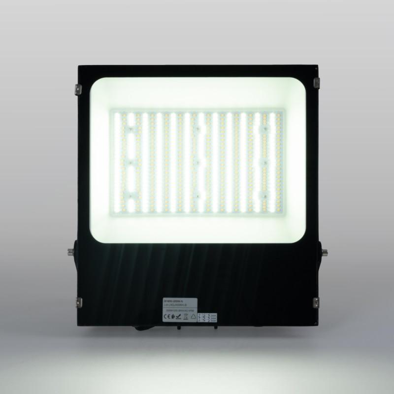 Outdoor LED floodlight - 200W CCT - "PRO" Series - 110lm/W - IP66