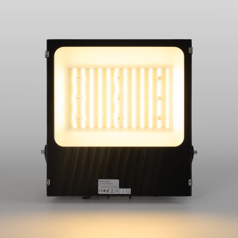 Outdoor LED floodlight - 200W CCT - "PRO" Series - 110lm/W - IP66