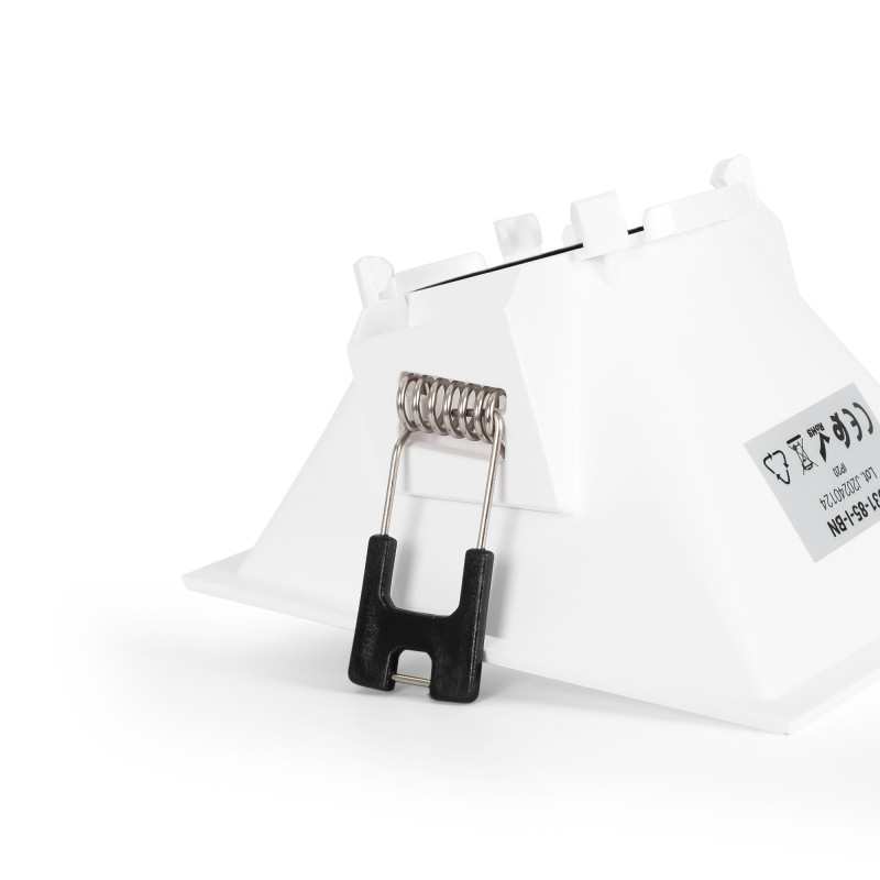 Asymmetrical square recessed downlight ring - Low UGR - Cutout 85 x 85mm