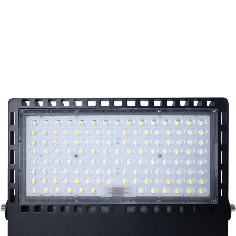 Asymmetrical outdoor LED floodlight - 300W - 140lm/W- IP66