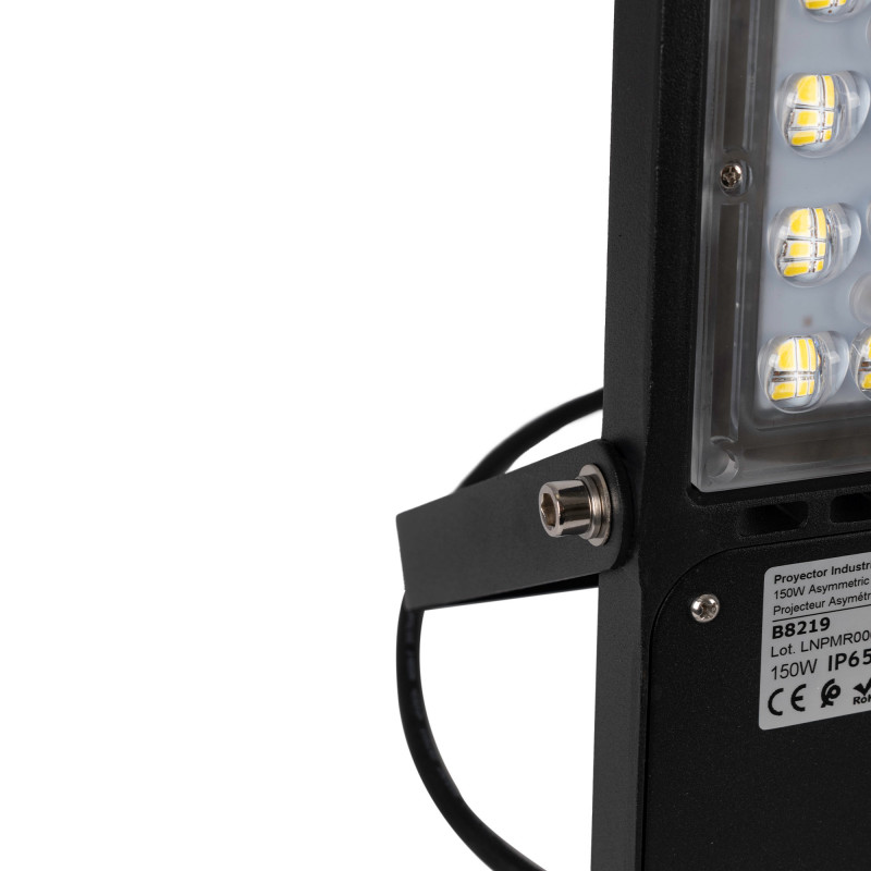 Outdoor asymmetric LED floodlight 150W - 18600 lm- IP65