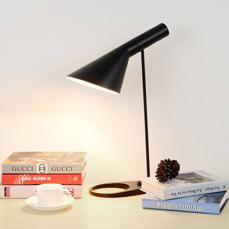 Design table lamp "Marlene"