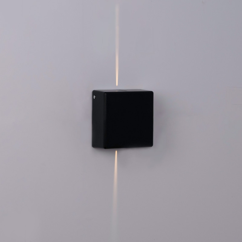 Aplique de parede quadrado LED para exterior "Karen 2" - 3W - IP54 - Saída de luz dupla face