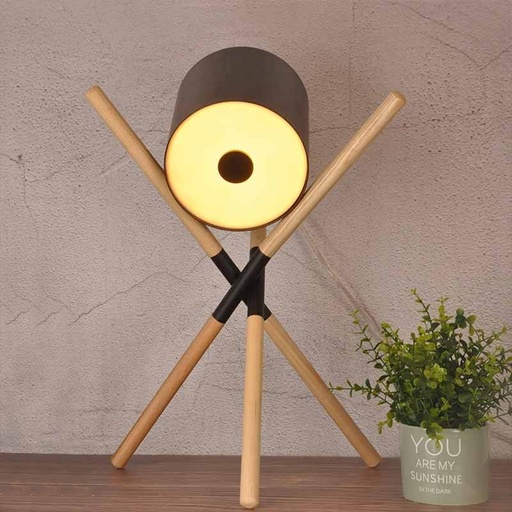 Nordic tripod table lamp "FOCUS" - 3 x E27 / G45