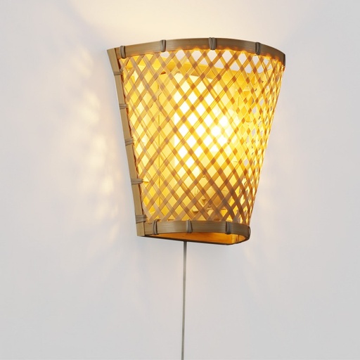 [LM166-EU] Rieten wandlamp met stekker "PANI".
